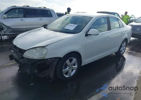 2008 Volkswagen Jetta Se/Sel from USA, damaged, VIN 3VWRM71K38M037294